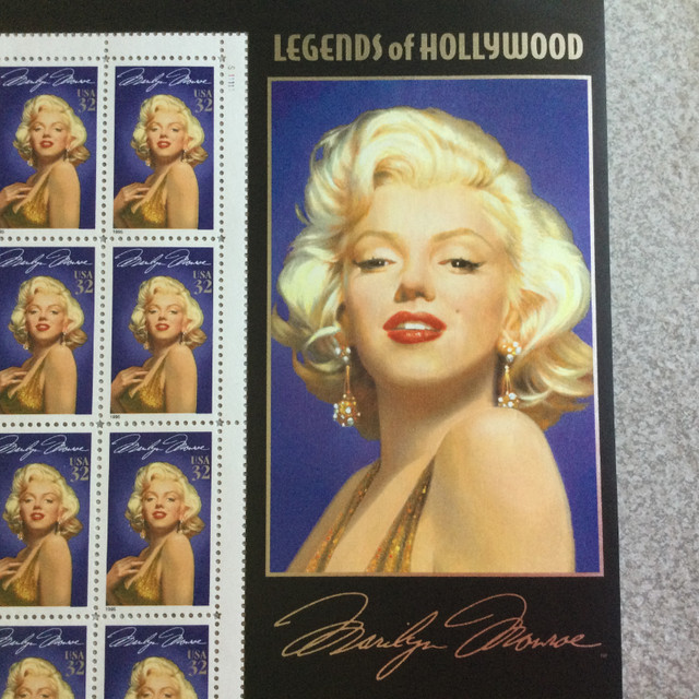 Marilyn Monroe US 32 cent STAMP SHEET Legends of Hollywood 1995 in Arts & Collectibles in Oshawa / Durham Region - Image 3