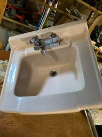 Vintage wall mounted bathroom sink