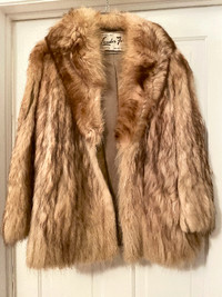 ( Toronto Branford)  Created By Leader Furs vintage fur coat