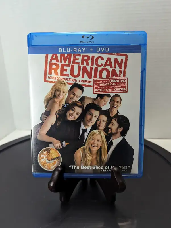 American Reunion Blu-Ray DVD Combo Pack Jason Biggs in CDs, DVDs & Blu-ray in Calgary - Image 2