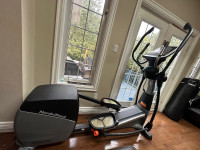 Elliptical-NordicTrack AudioStrider 990 Pro 