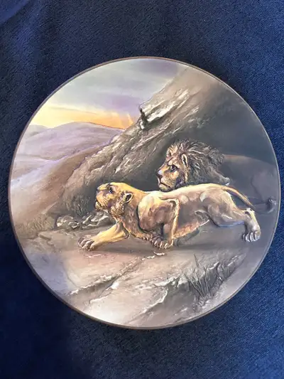 Nippon Rare Blown Out Lion & Lioness Stoneware Display Plate, View more