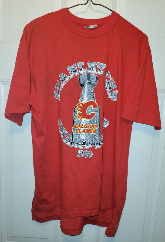Rare 1989 Calgary Flames Stanley Cup Softwear t shirt Adult L in Arts & Collectibles in Red Deer