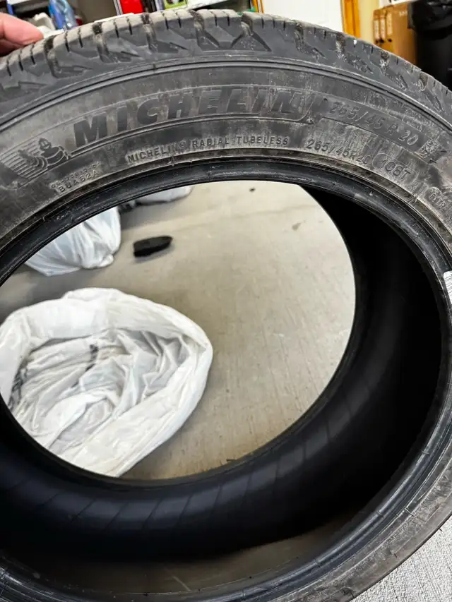 Michelin X-Ice Snow Tire 265/45R20 in Tires & Rims in Ottawa - Image 4