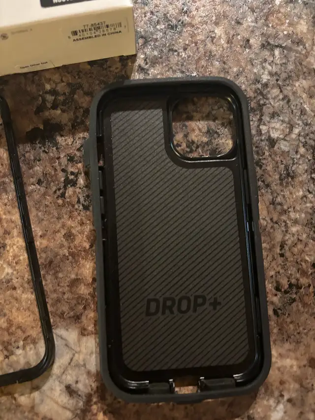 iPhone 13 case in Cell Phone Accessories in Edmundston - Image 3