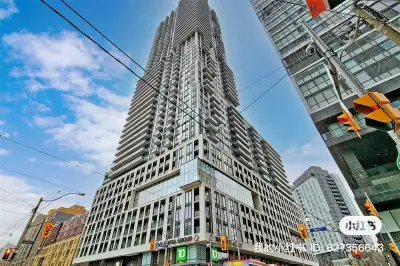 3 bedrooms apartment in DT Toronto
