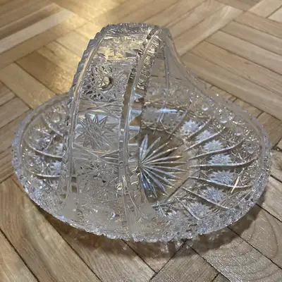Panier en Verre Antique Vintage Crystal Glass Basket, View more