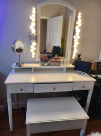 Vanity desk
