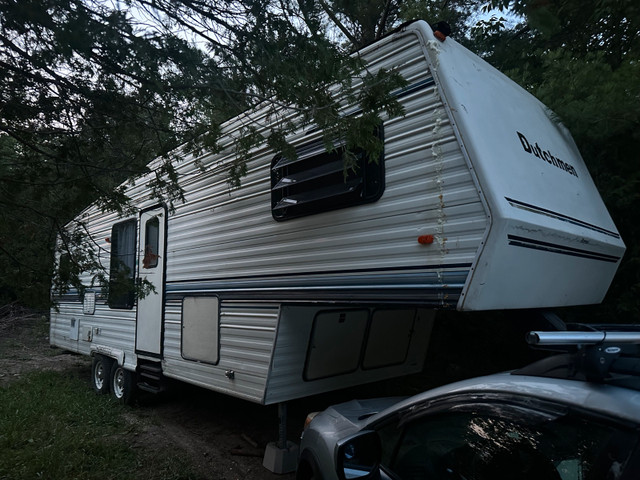 30’ 5th wheel camping trailer  in Travel Trailers & Campers in Owen Sound