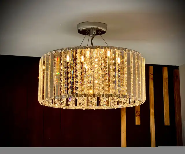 cristal & chrome chandelier Light fixture ceiling luminaire  in Indoor Lighting & Fans in Laval / North Shore - Image 2