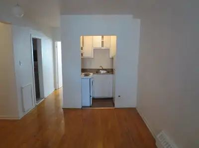 2 1/2 apartment for rent