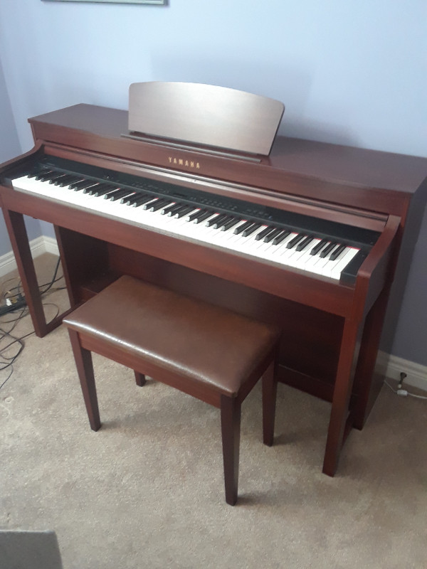 Yanaha piano clavinova for sale  