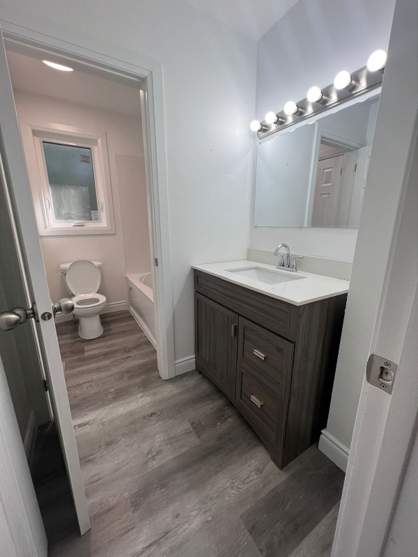 Room for rent $750 plus utilities in Room Rentals & Roommates in Mississauga / Peel Region - Image 3