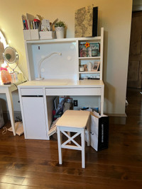  White desk with drawers and stool