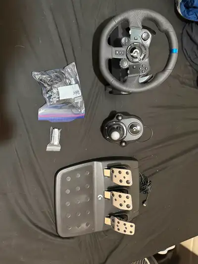 Logitech g923 + Shifter (négociable), View more