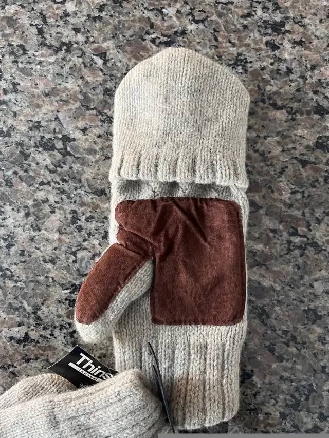 Winter Mitts - New  in Men's in Cole Harbour - Image 4