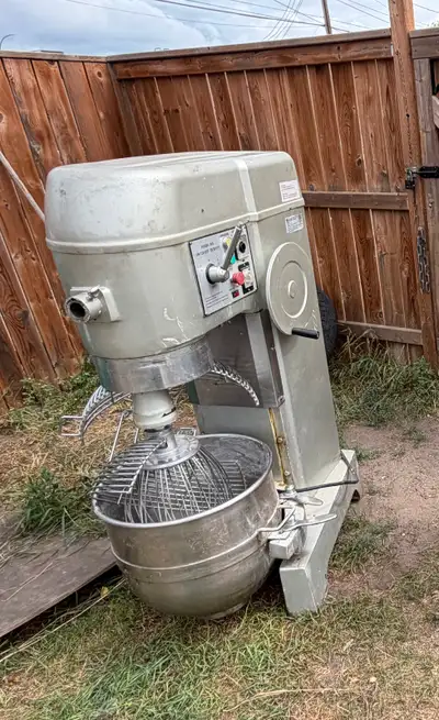 I have a Eurodib commercial grinder and mixer. The machine has a phase 3 motor with 3 speeds. Has th...