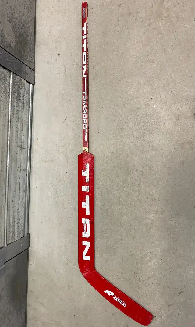 Titan TPM 3020 Goalie sticks. in Hockey in Kitchener / Waterloo - Image 5