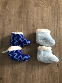 Baby slippers 