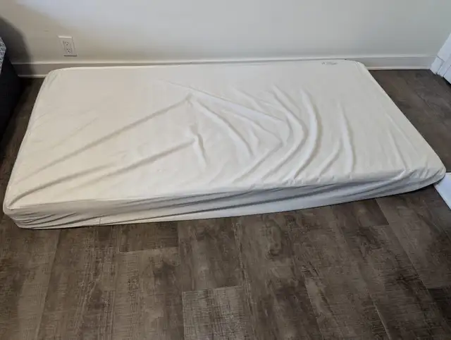 IKEA TWIN HUSVIKA Mattress  + water proof spill cover +bed sheet in Bedding in Ottawa - Image 2