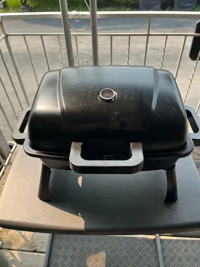MASTER CHEF PORTABLE TABLETOP PROPANE GRILL, View more