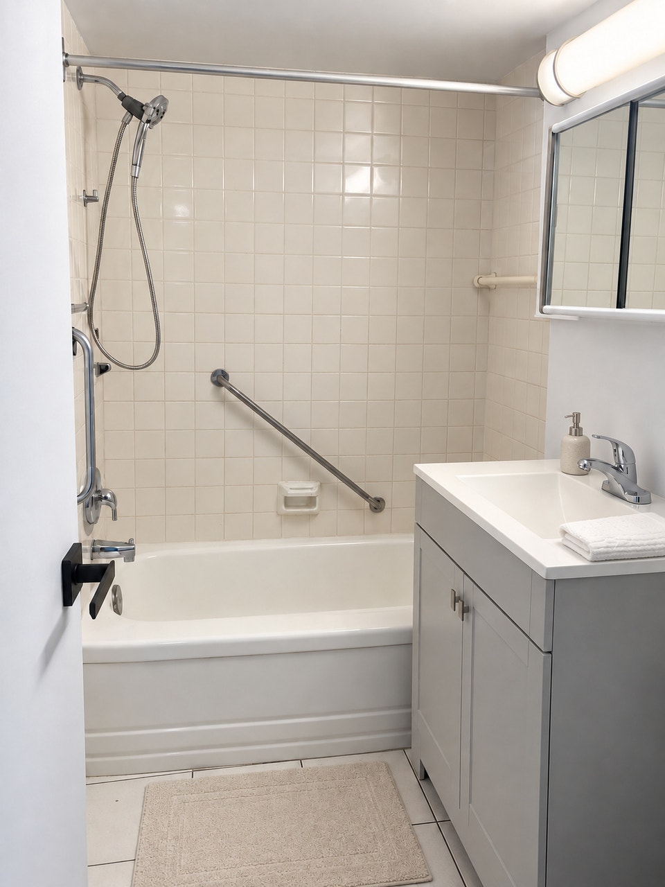 4 1/2 VILLE SAINT-LAURENT À PARTIR DE 1550$ !!! 4
