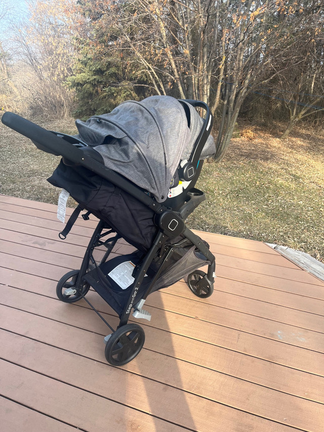 STROLLER WITH CAR SEAT  in Strollers, Carriers & Car Seats in Edmonton - Image 4