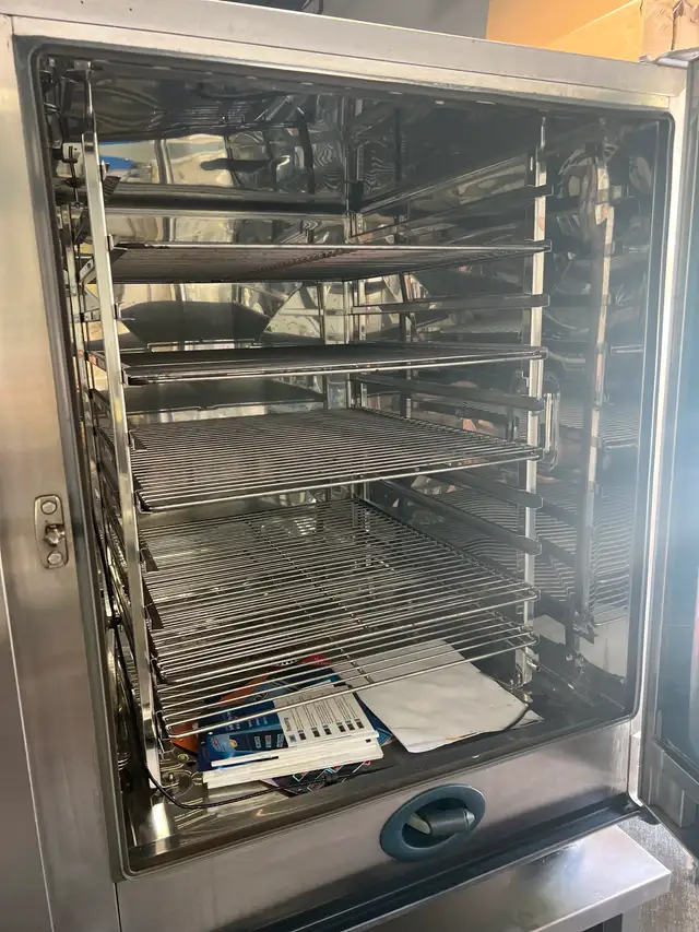 Rational SCC102-E in Industrial Kitchen Supplies in Bedford - Image 5
