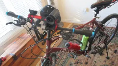 Bike MARIN LARKSPUR - Hybrid. $550.The price is non-negotiable !, View more