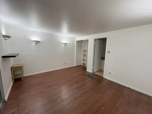 Ensuite room for rent Conestoga College Doon Campus