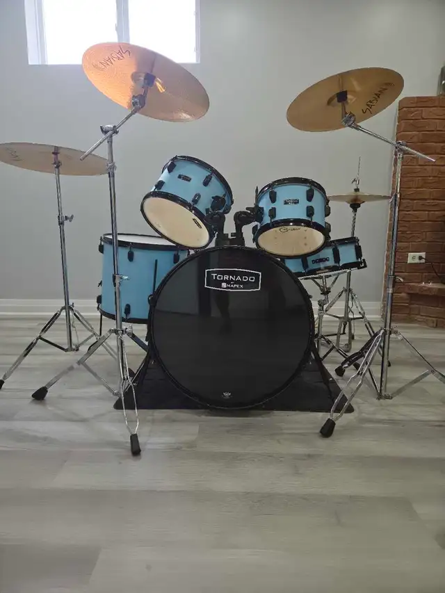 Drum kit
