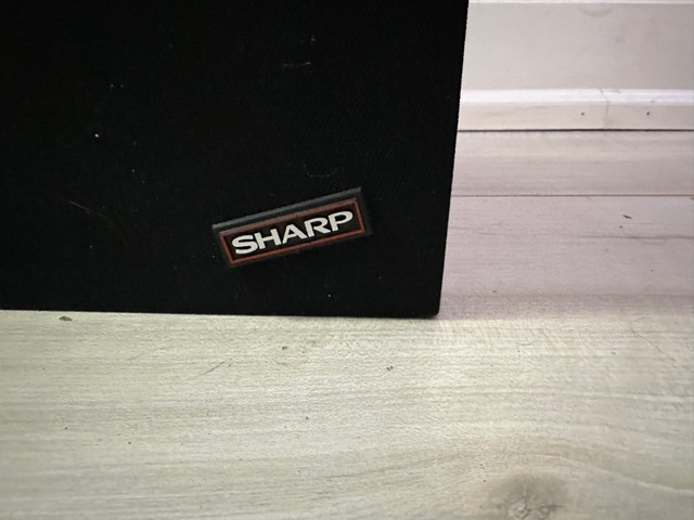 Sharp floor standing speaker in General Electronics in City of Toronto - Image 3