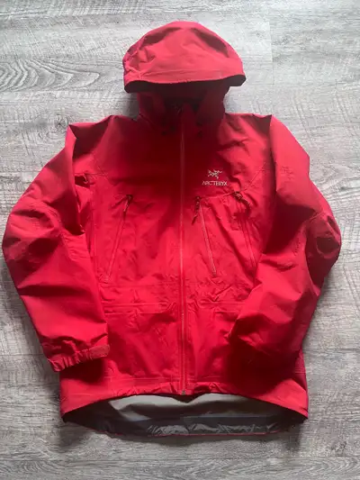 Arc’teryx Theta AR Jacket Men’s Large, View more