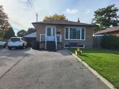 Lower flr 3bdrm+1br-warden/401