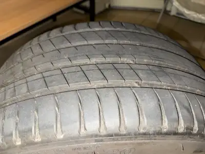 Selling a complete staggered set of Michelin Latitude Sport 3 high-performance summer tires. Front S...