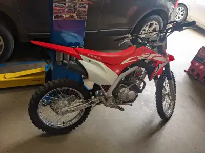 Like new. Only ridden a handful times. 2020 Honda CRF 125 big whee. Ready to go for a rip. Located i...