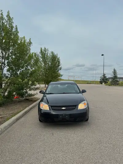 2010 Chevrolet Cobalt 1LT Alberta active status Runs and drives amazing A great daily driver or for...