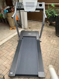 Treadmill - NordicTrack (ESP2000)