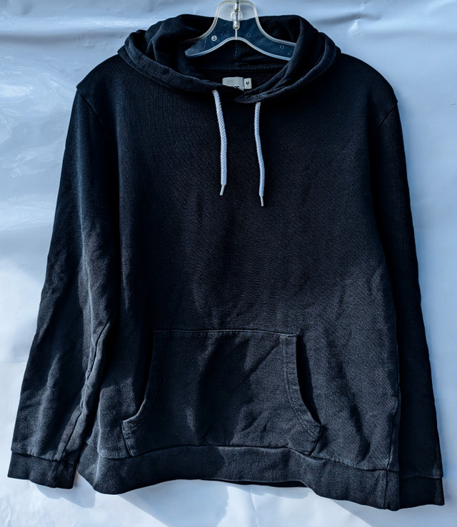ASOS Hoodie Kangaroo Pocket Size M in Baseball & Softball in Oshawa / Durham Region - Image 3