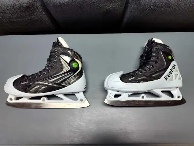 Reebok Goalie Skates - Size 6.5 / 8 shoe - Almost New. in Hockey in Kingston - Image 4