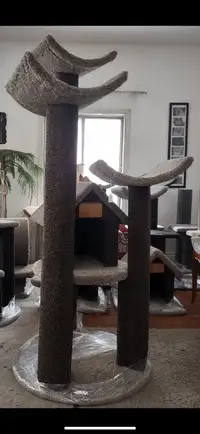 Custom made Cat Factory  extra large cat tree  + delivery 
