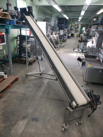 Convoyeur elevateur 148" long 90 volts, View more