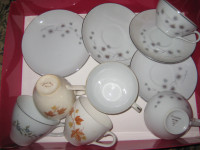 VINTAGE CUPS AND SAUCERS--STARBURST