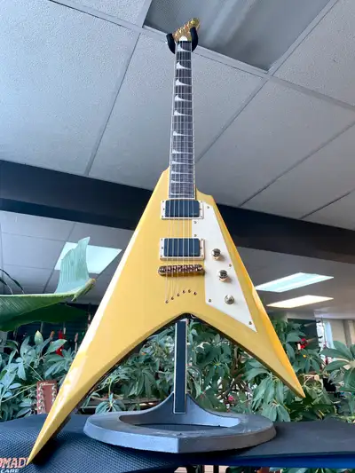 Leroux Music is an authorized ESP dealer in Calgary, AB. 2114A 14 st NW Please message for specials...