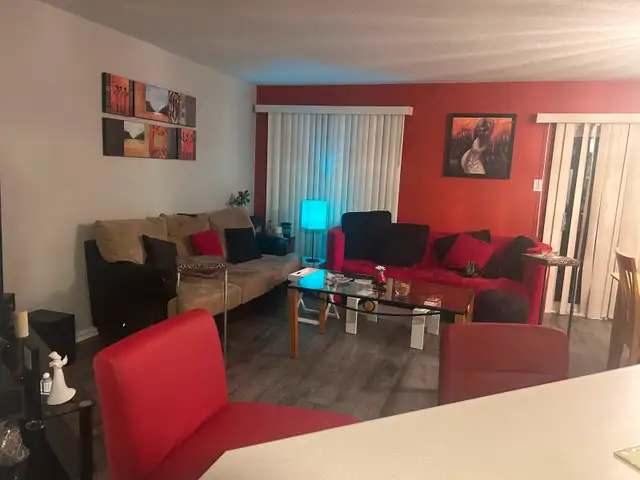 Event Venue in Ottawa – Parties, birthday celebrations, Meetings63616720421379120