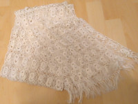 Vintage Cream coloured scarf/shawl crochet