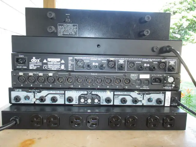 Denon DN-D4000 Controller in Performance & DJ Equipment in Mississauga / Peel Region - Image 3