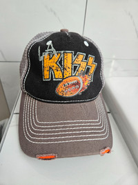 Distressed Style L.A. Kiss Hat