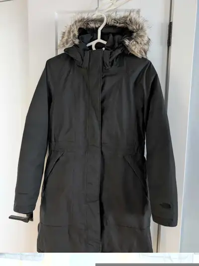 The North Face Parka - M, View more