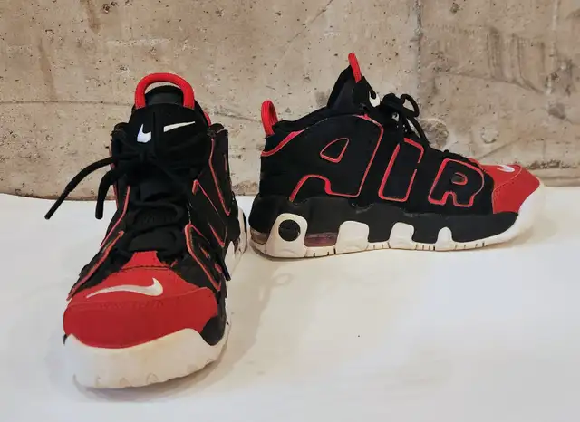 Nike Air More Uptempo – Size 2Y – $30 in Kids & Youth in Kingston - Image 3